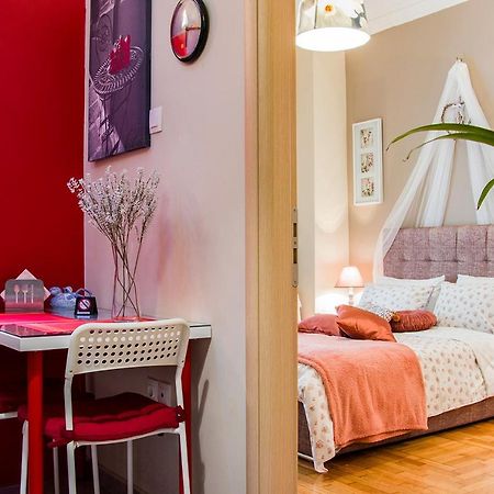 City Stay Close To The Metro A Charming Flat Atenas Exterior foto