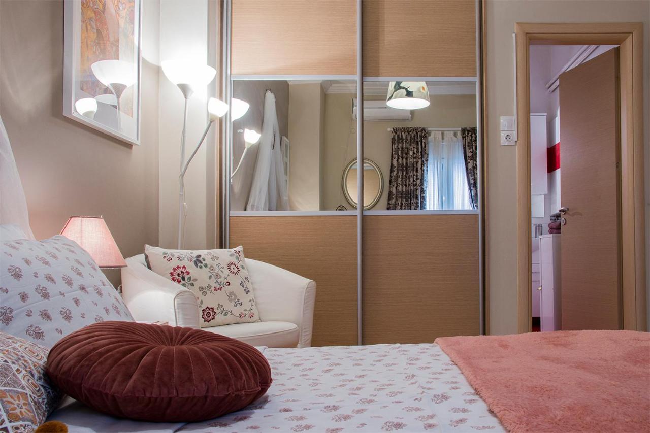 City Stay Close To The Metro A Charming Flat Atenas Exterior foto