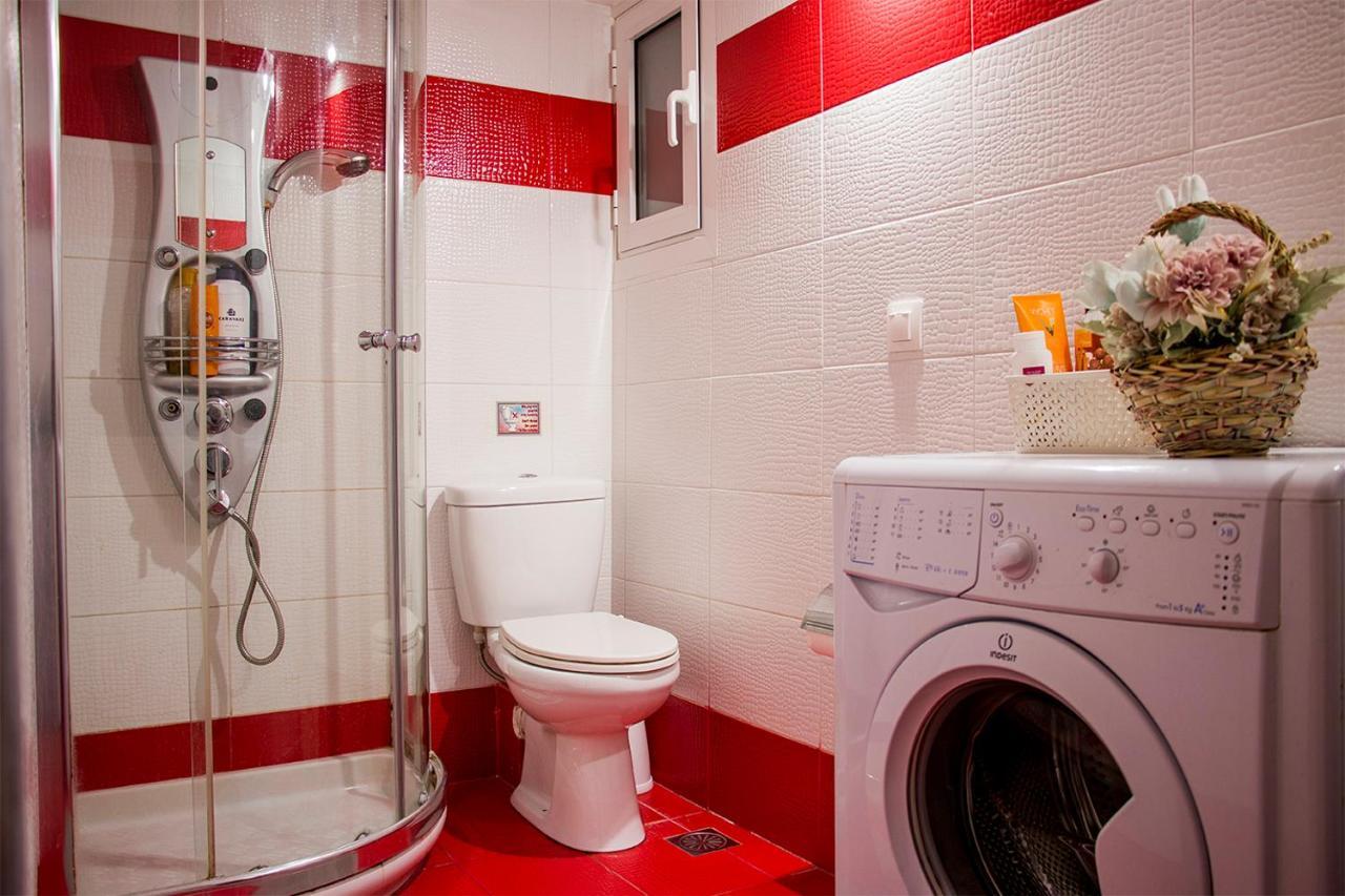 City Stay Close To The Metro A Charming Flat Atenas Exterior foto